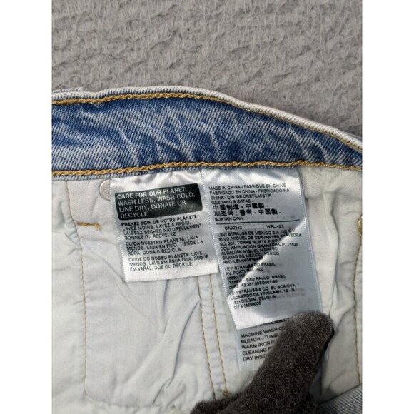 Levi's 501 Jean Shorts Womens 18W High Rise Raw Hem Distressed Cutoff Style - Picture 8 of 16